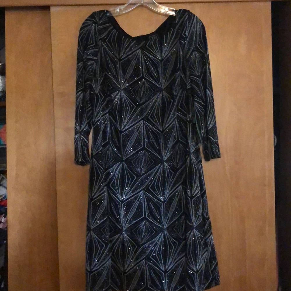 JH evenings 3/4 sleeve Sparkly cocktail dress